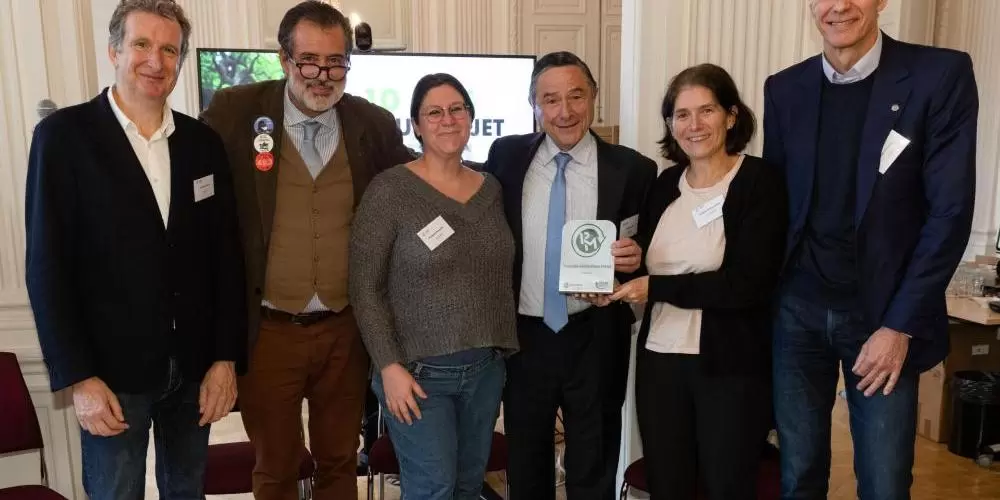 Un trophée pour la pédagogie du centre de tri