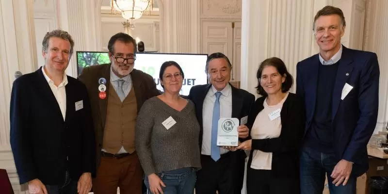 Un trophée pour la pédagogie du centre de tri 