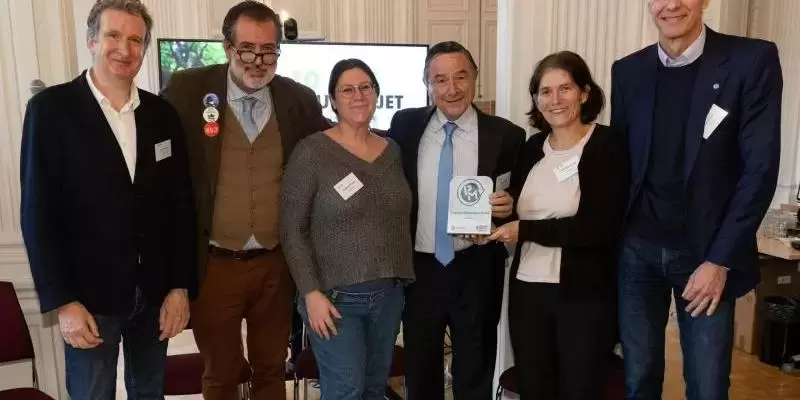 Un trophée pour la pédagogie du centre de tri 